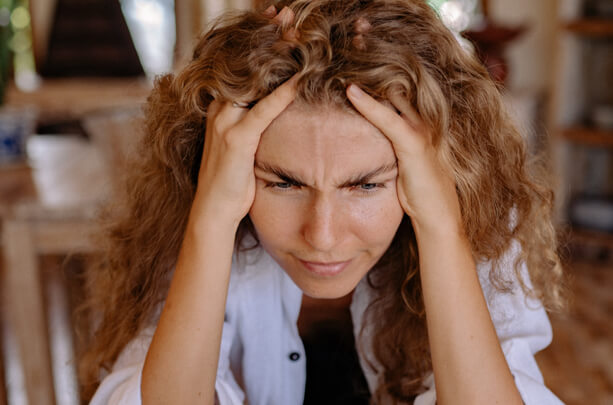 featured-image-Things-to-do-when-suffering-from-migraines.jpg | Hill Family Cannabis Headache